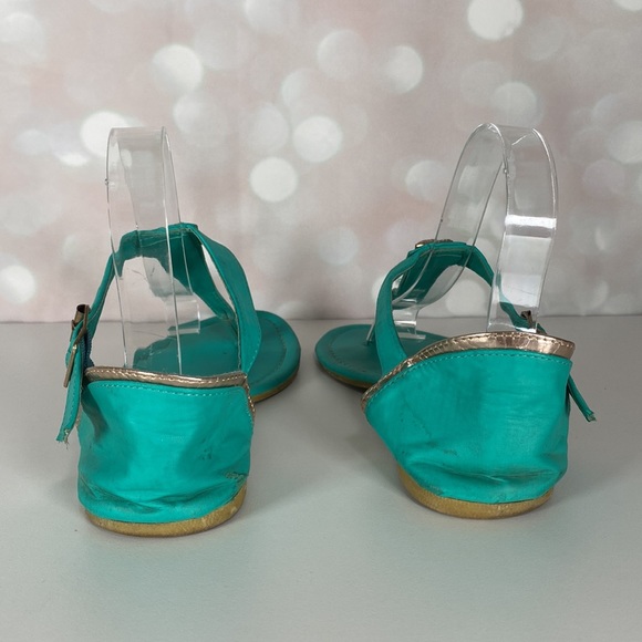 ⭐️3 FOR $25⭐️DI IANA Teal & Gold T Strap Sandal Size 7.5 - Picture 4 of 11